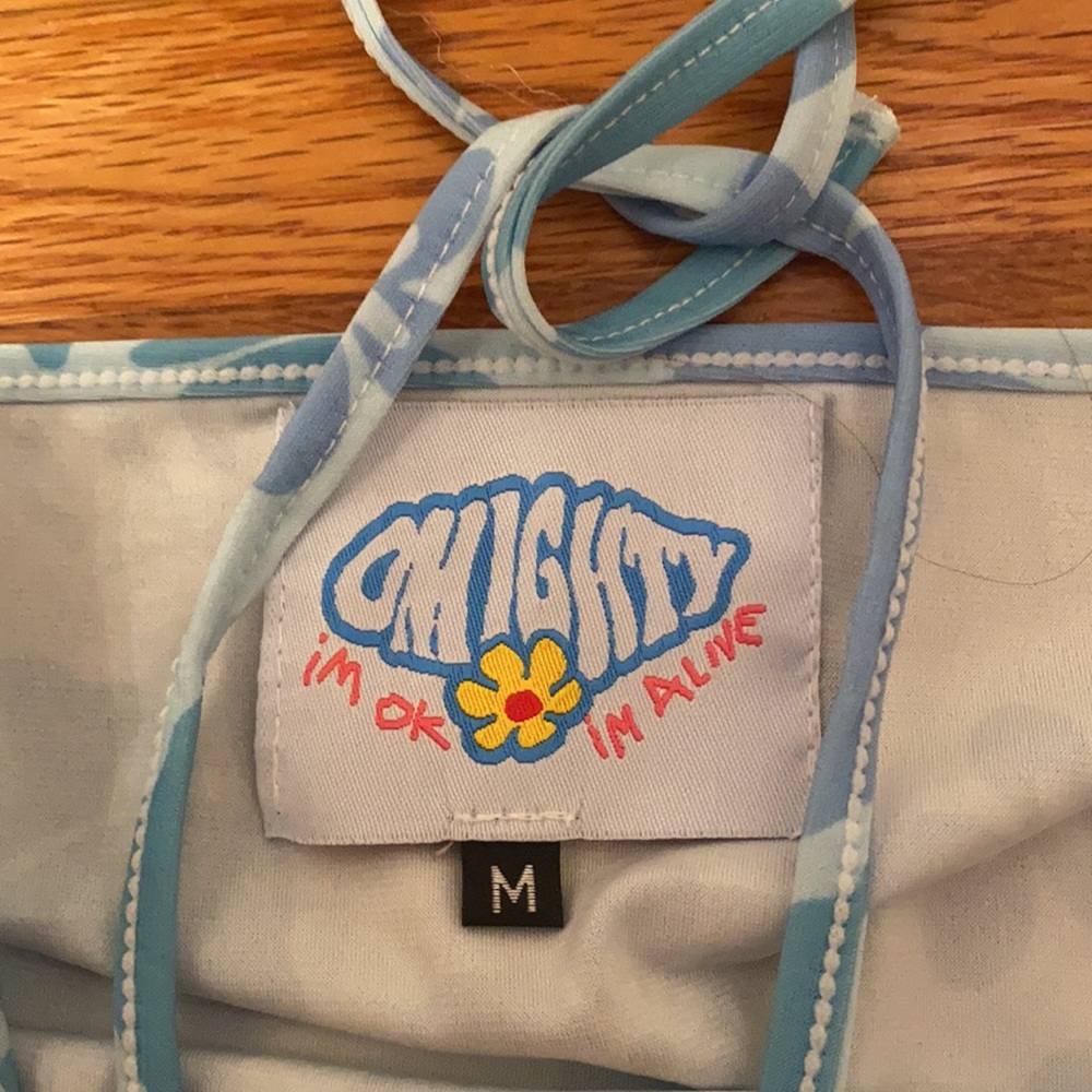 Omighty Hibiscus Tank in Baby Blue